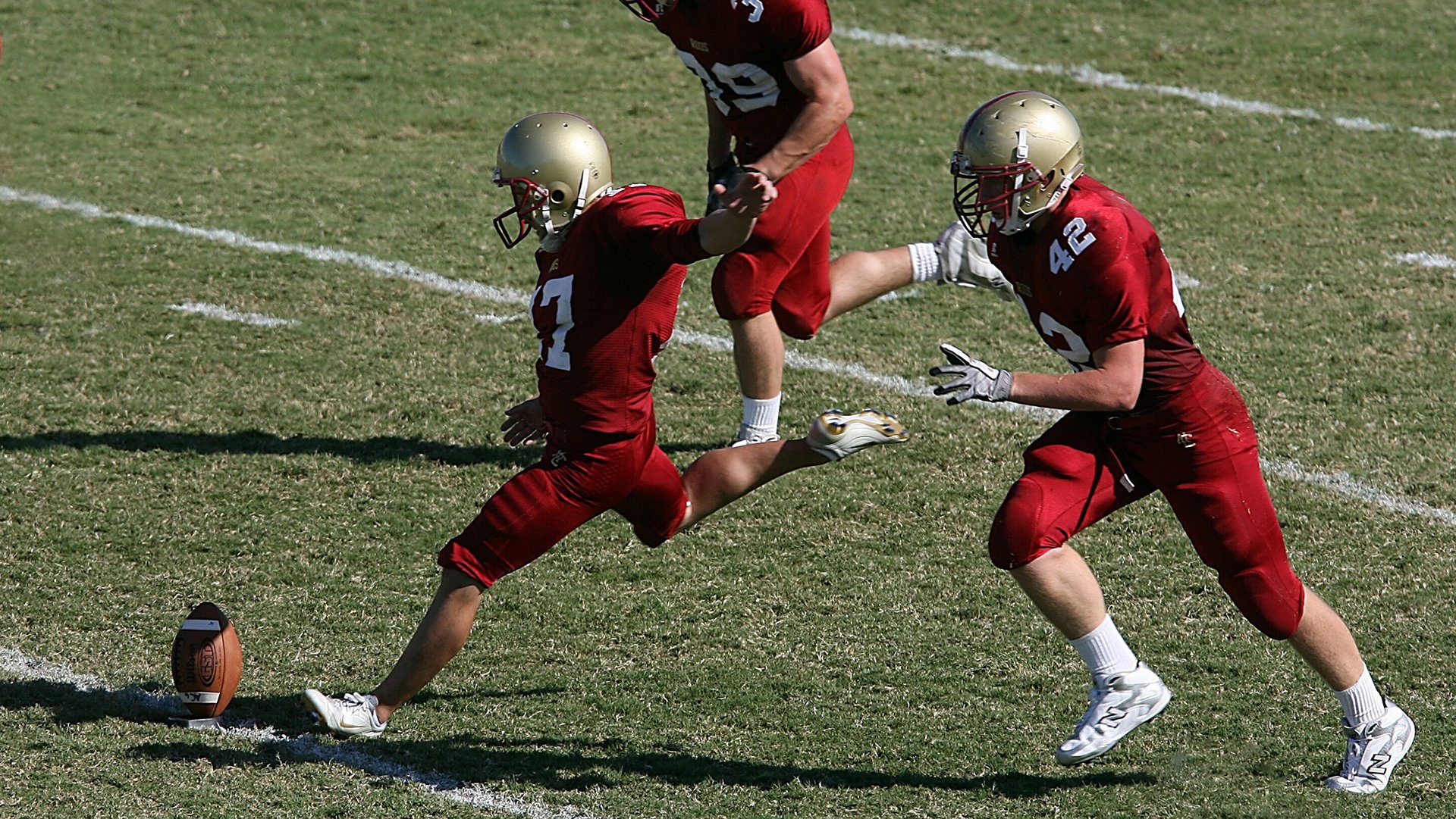 青少年体育社会支持系统构建与影响因素分析，青少年体育公共服务体系建设